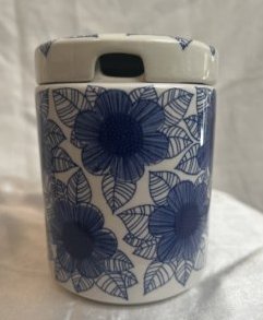 MALVA BY ARABIA OF FINLAND JAM OR JELLY JAR & LID MID CENTURY: MALVA BY ARABIA OF FINLAND JAM OR JELLY JAR & LID MID CENTURY 4.5" TALL 3.25 WIDE IN HOUSE SHIPPING $30 FREE PICK UP