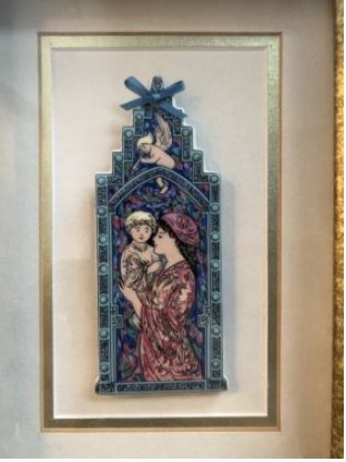 EDNA HIBLE CERAMIC CHRISTMAS ORNAMENT FRAMED UNDER GLASS 1993 (1 of 1)