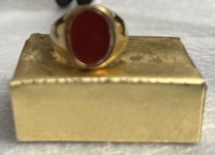RED AGATE SIGNET MENS RING GOLD PLATED (1 of 2)