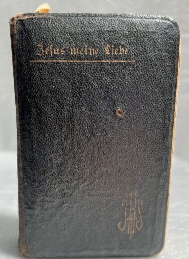 ANTIQUE GERMAN BIBLE , POCKET BIBLE CIRCA EARLY 1900s (1 of 3)