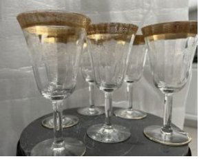 VINTAGE MORGANTOWN WATER /WINE GOBLETS WITH GOLD ETCHED TOPS SET OF 6 , 6.75" TALL (1 of 3)