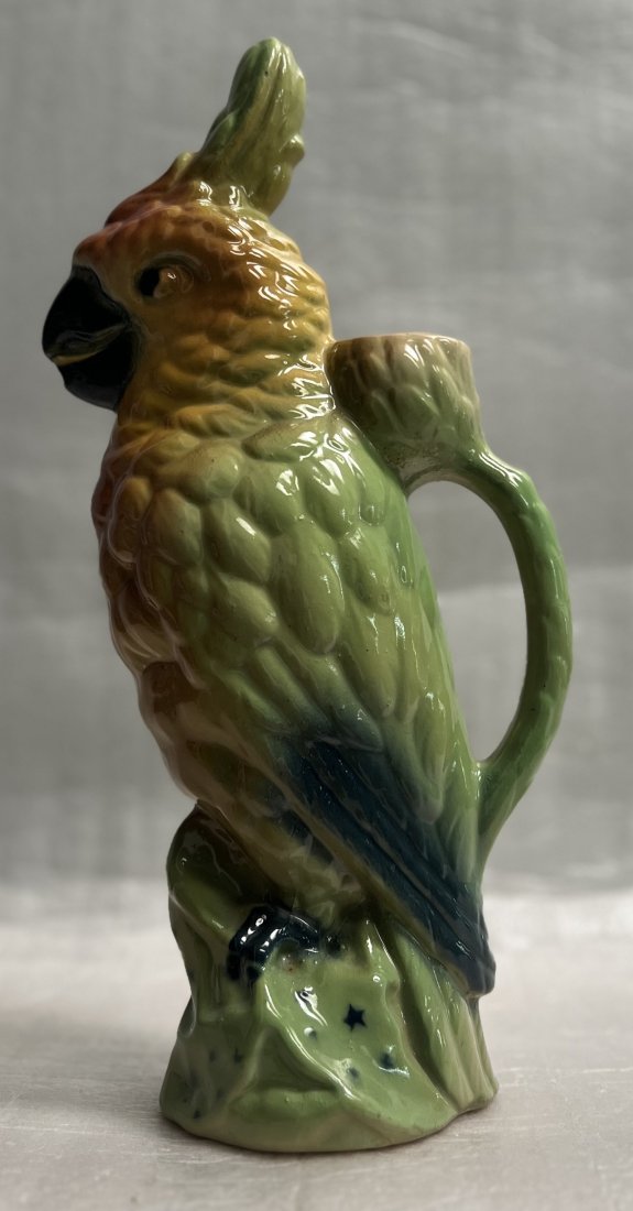 TRUE ANTIQUE MAJOLICA ST CLEMENT PARROT CARAFE (1 of 4)