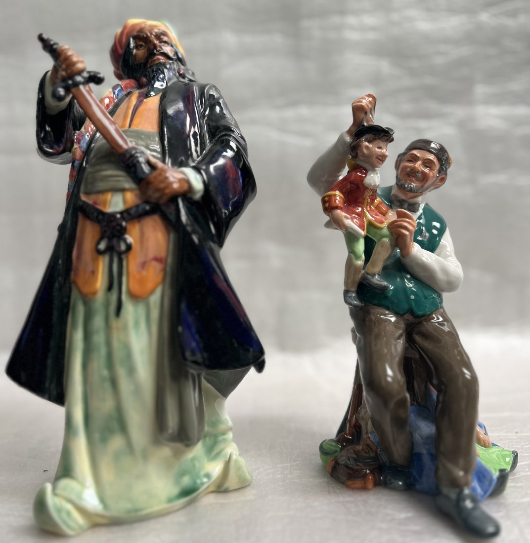 VINTAGE ROYAL DOULTEN ENGLAND PAIR " THE PUPPET MAKER" & BLUE BEARD NUMBERED (1 of 5)