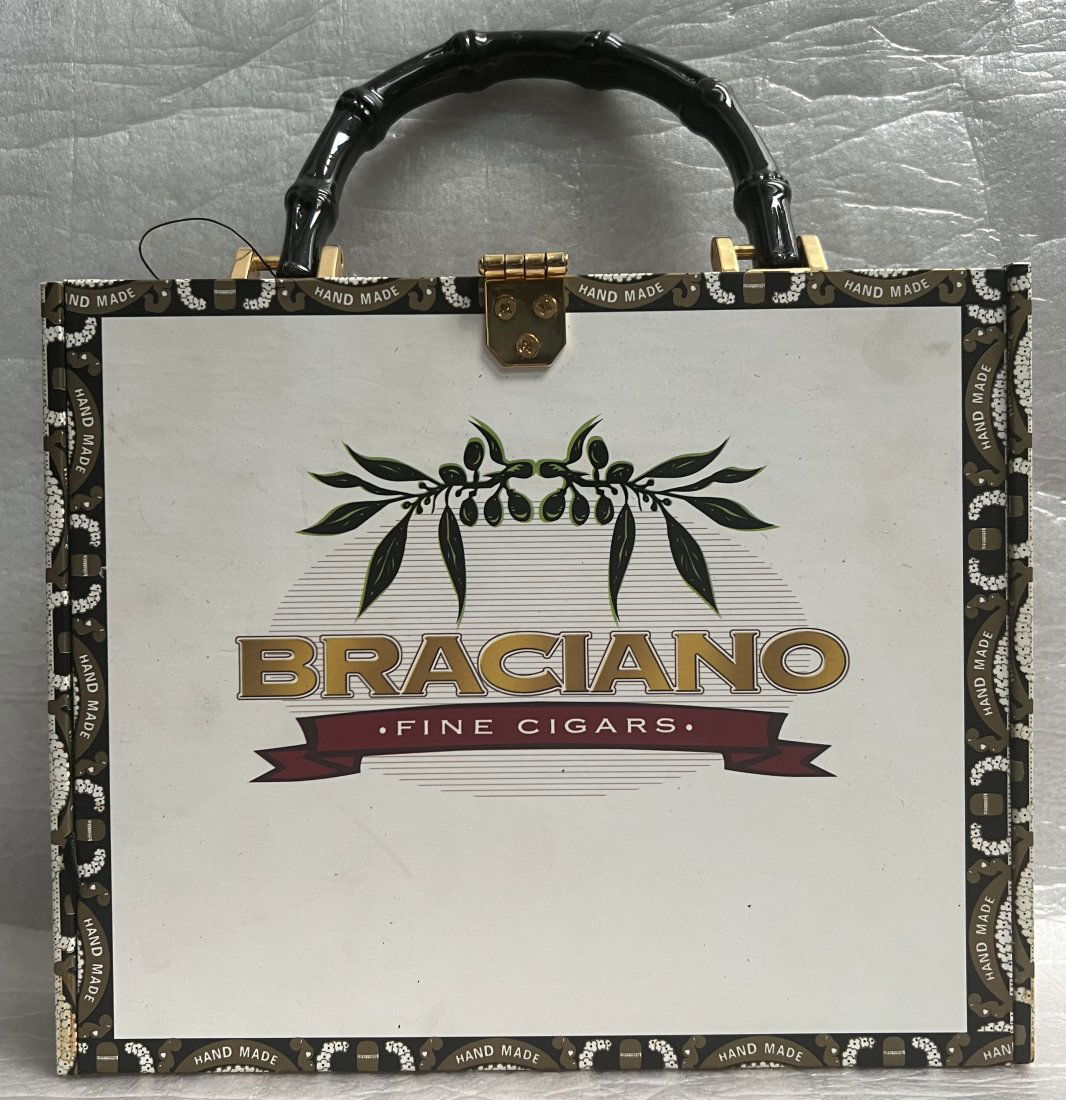 VINTAGE BRACIANO FINE CIGAR BOX  PURSE (1 of 5)