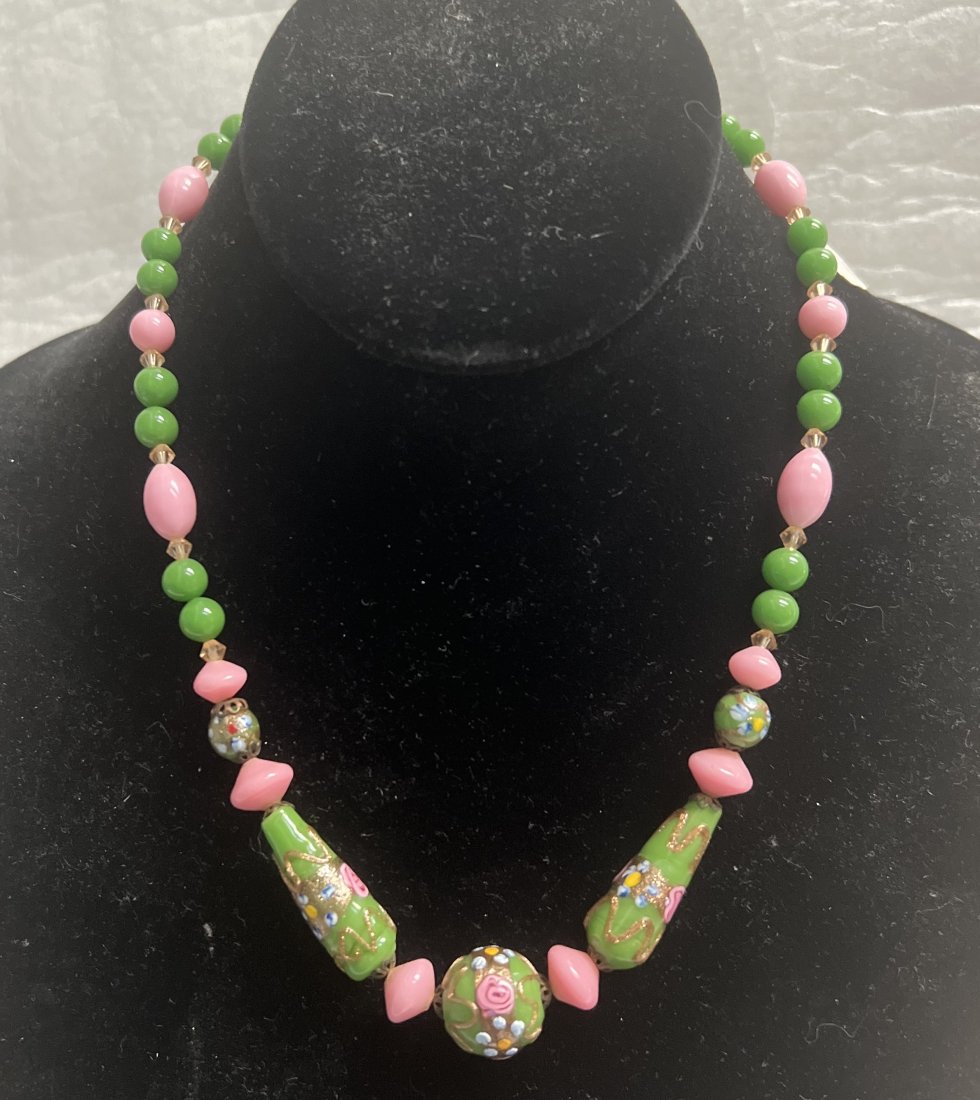 ITALIAN NECKLACE WITH SEMIPRECIOUS STONES FROM A RETIRED DEALER 17" (1 of 3)