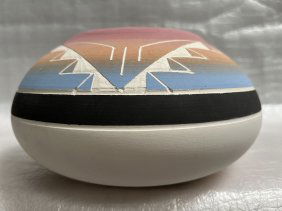 Vintage Navajo Art Pottery Sioux Etched Round Vase Signed 5.5”T 9" R