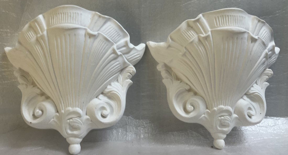 PAIR OF VINTAGE  PLASTER LARGE WALL SCONES/ POTS (1 of 2)