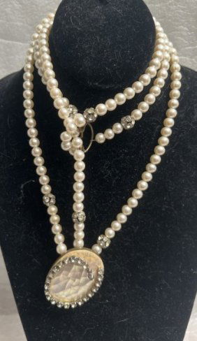 VINTAGE 1960s FAUX PEARL RHINESTONES 18"