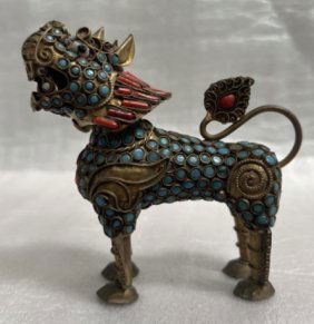 VINTAGE TIBETAN FOO DOG WITH TURQUISE & CORAL STONES