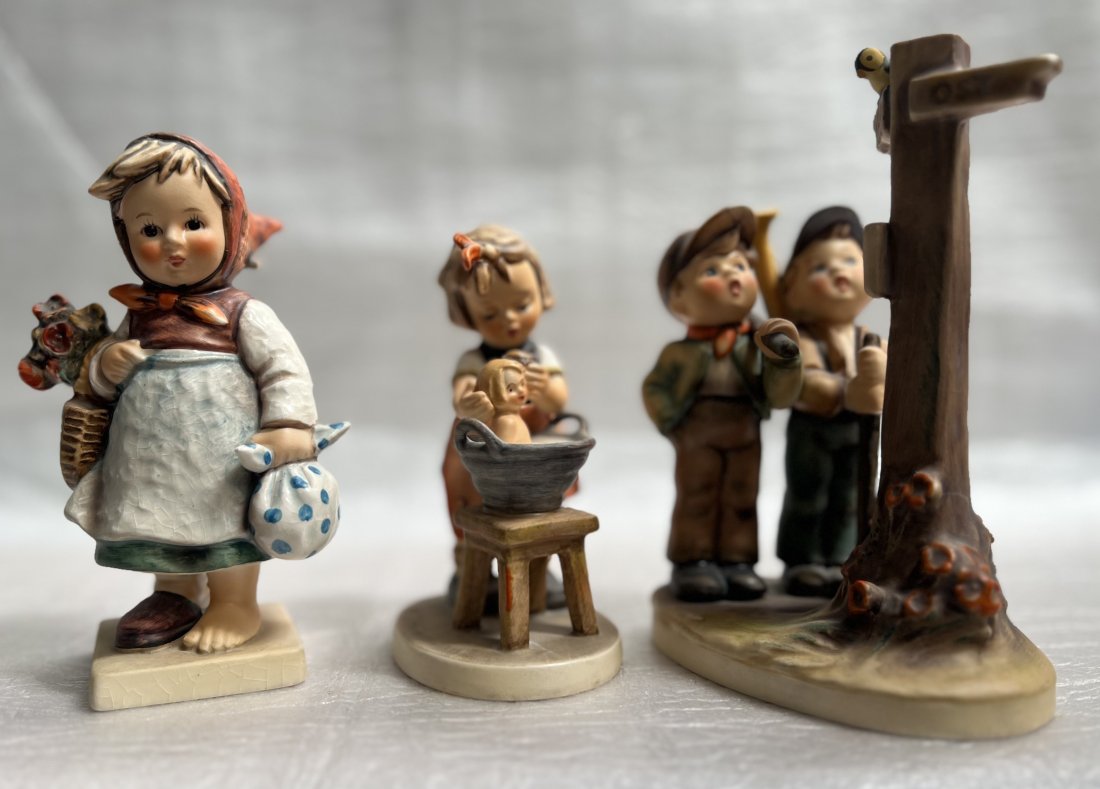 VERY RARE GOEBEL SET OF 3 W GERMANY STUNNING PORCELAIN FIGURES STATUES 5-7" (1 of 4)