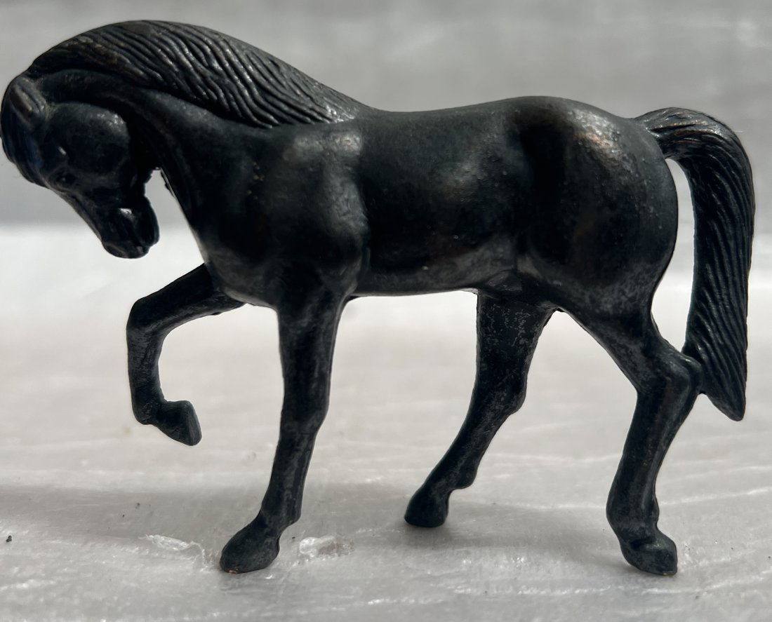 ANTIQUE CAST METAL HORSE FIGURINE STANDING HORSE SMALL METAL STATUE EQUESTRIAN (1 of 1)
