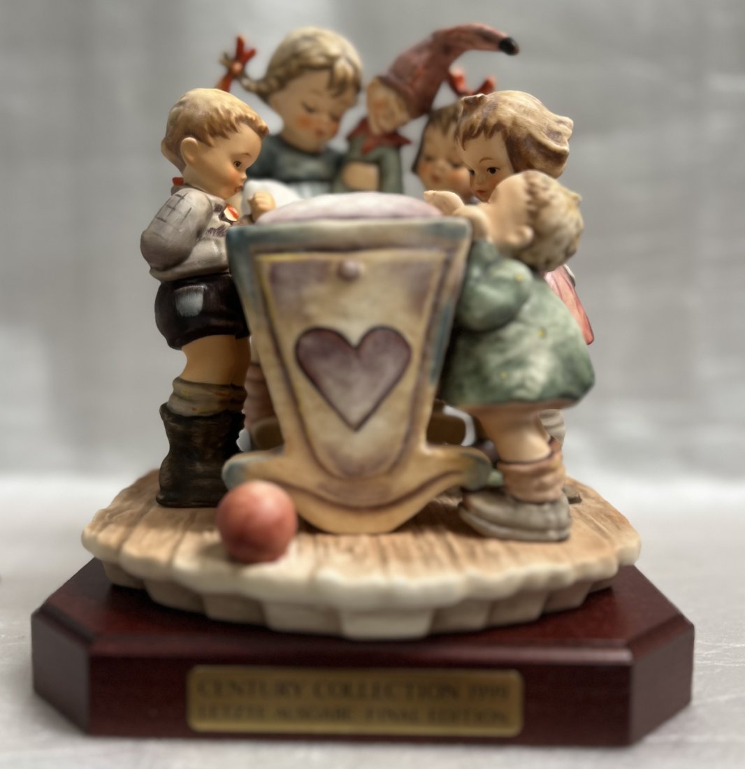 GOEBEL  "ROCK-A-BYE" CERAMIC STATUE M.J.HUMMEL SERIES (1 of 5)