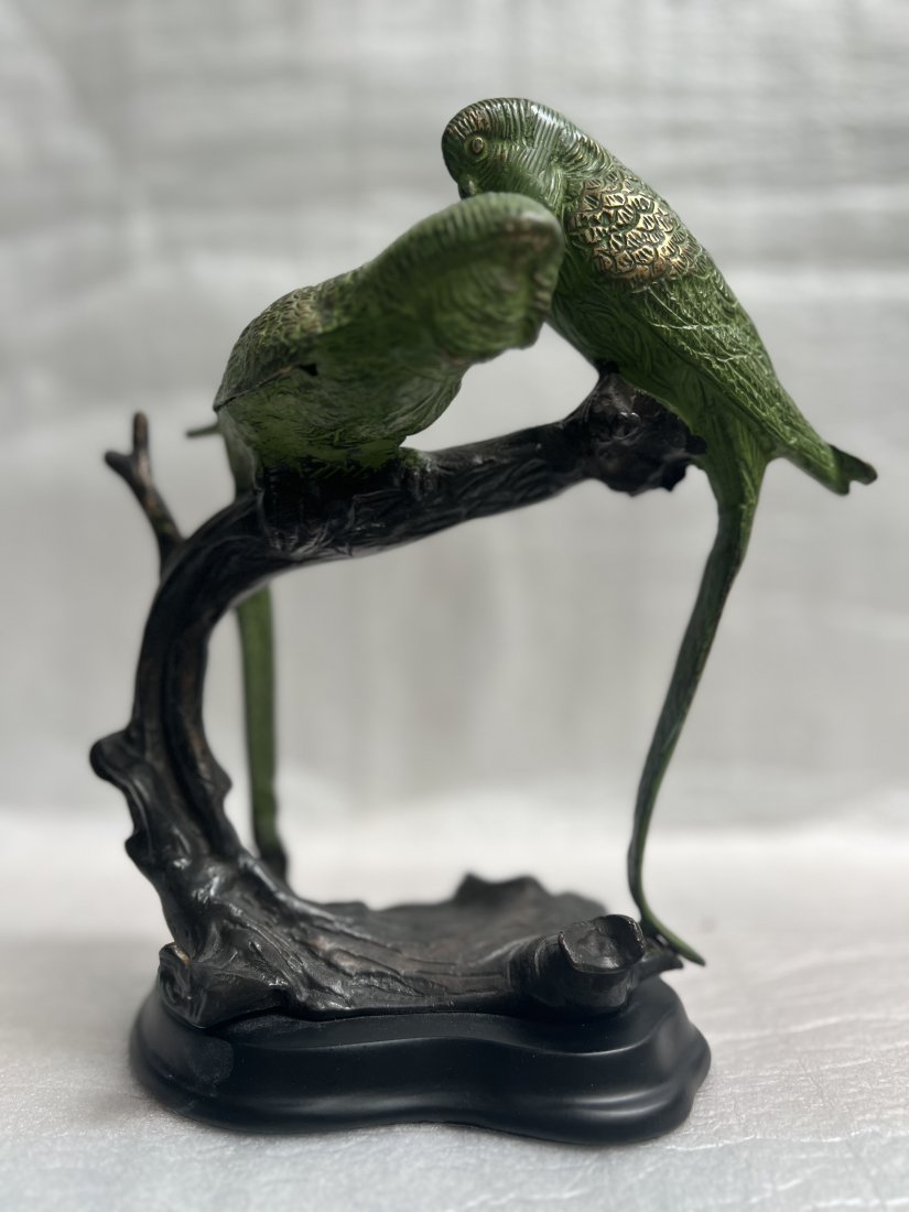 RARE CASTILIAN BRONZE GREEN PARROTS SCULPTURE FIGURE (1 of 5)