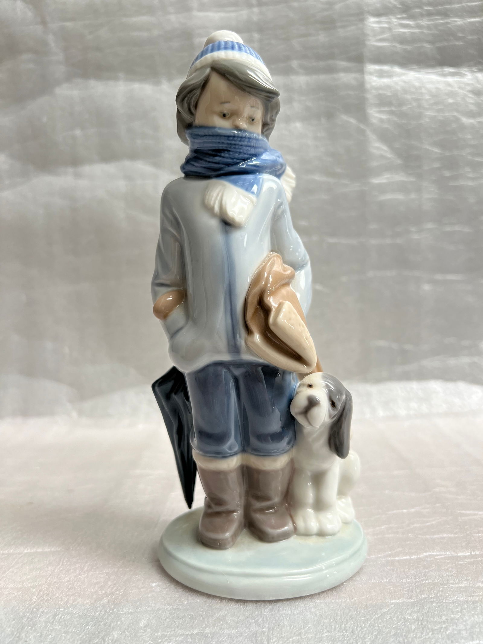 LLADRO Winter Boy With Dog Porcelain Figurine # 5220 (1 of 5)