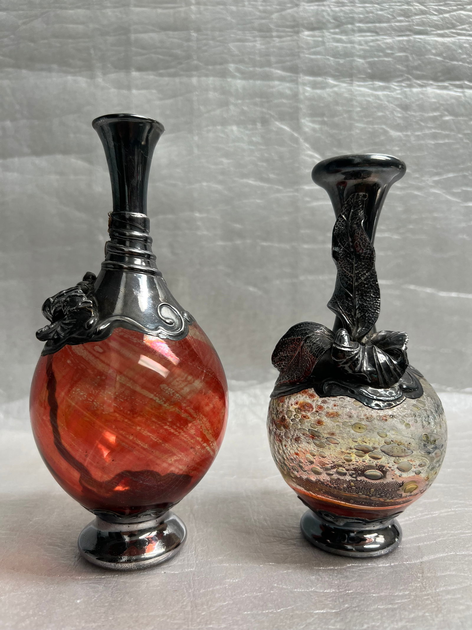 2 ISRAEL SILVER OVERLAY ART GLASS MINI VASES 7" EACH (1 of 2)