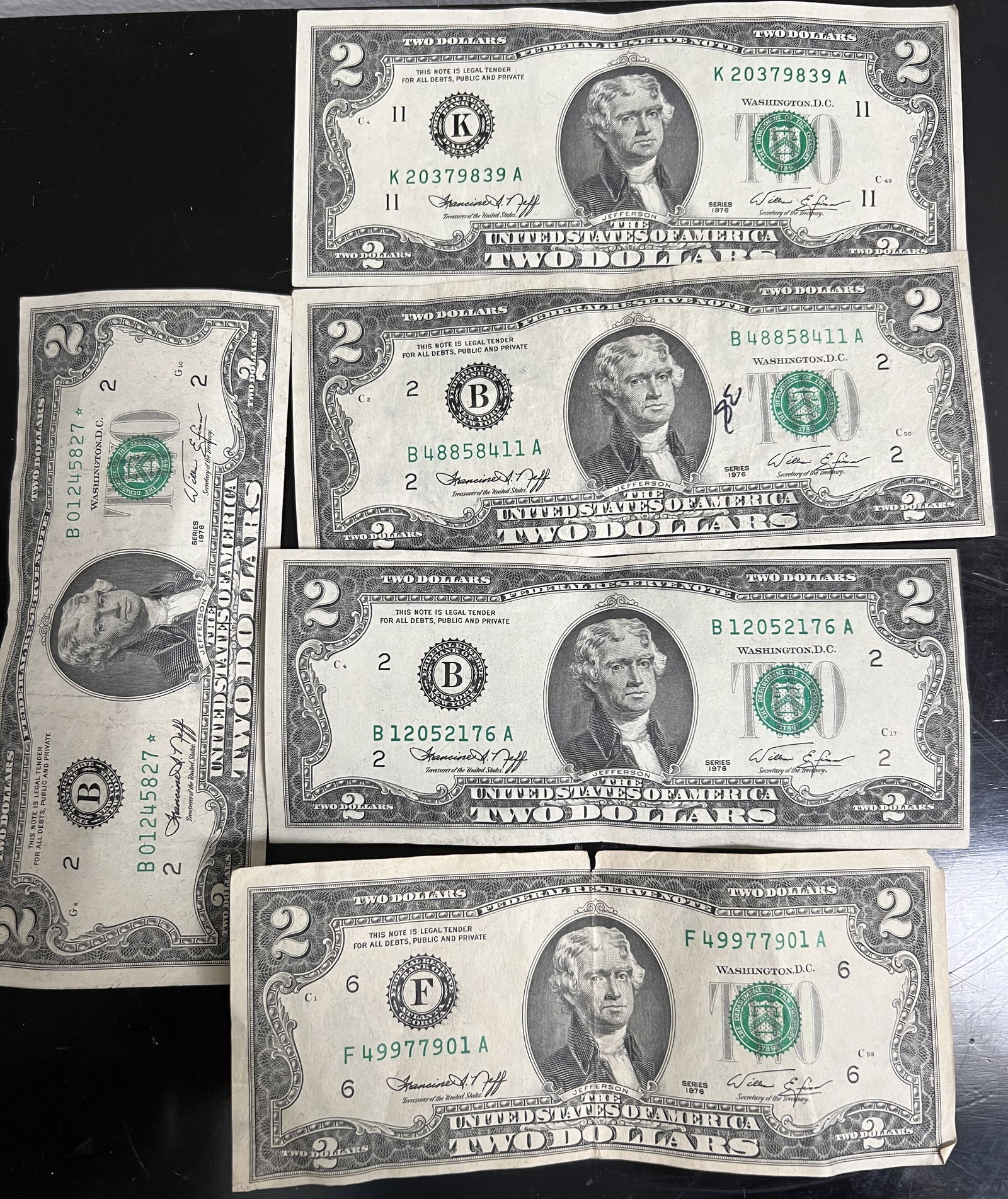 Collection of 5 1976 Two Dollar Bills (2$) (1 of 1)