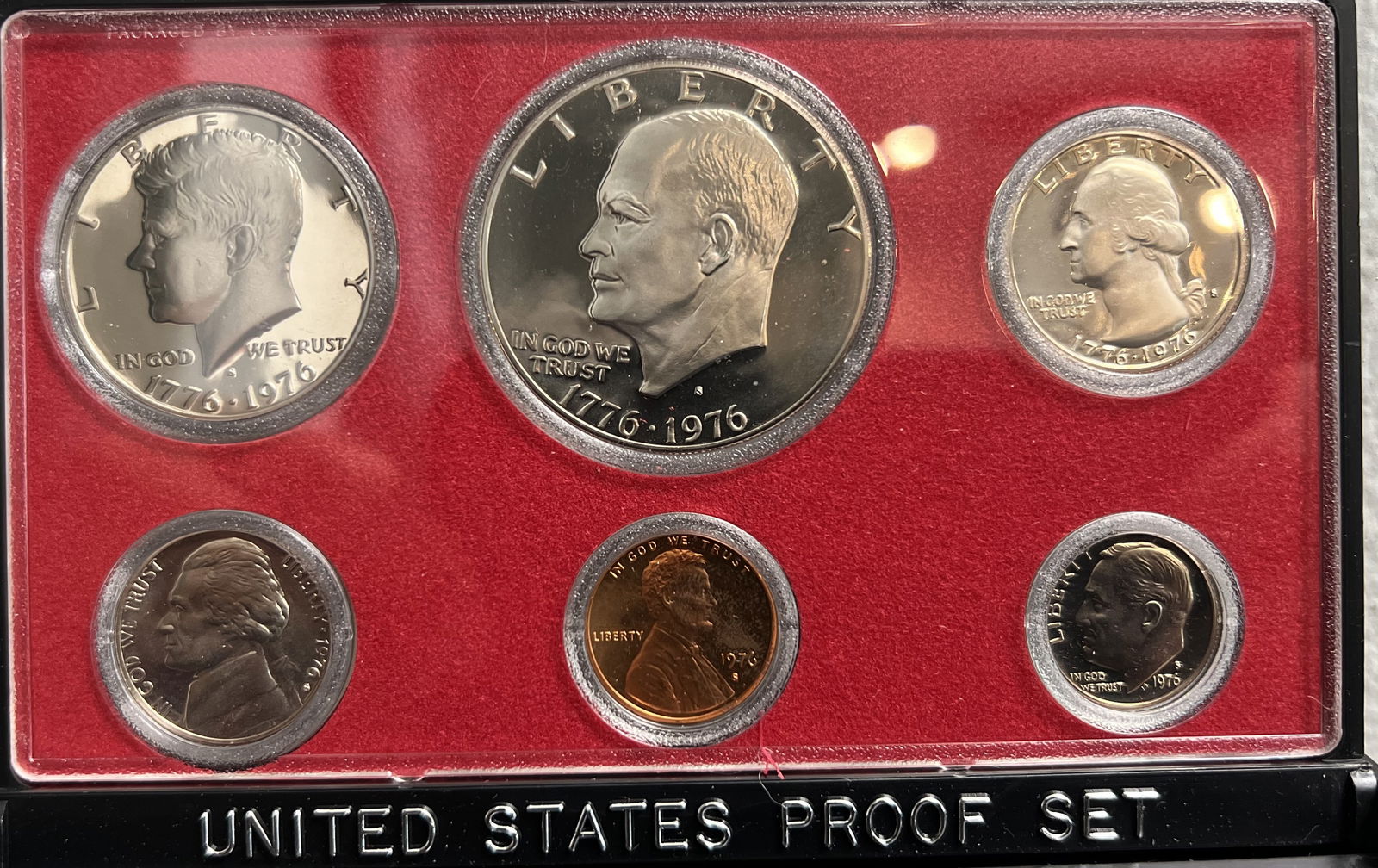 Pair of 1976 United States Proff Set in Original Case (1 of 1)