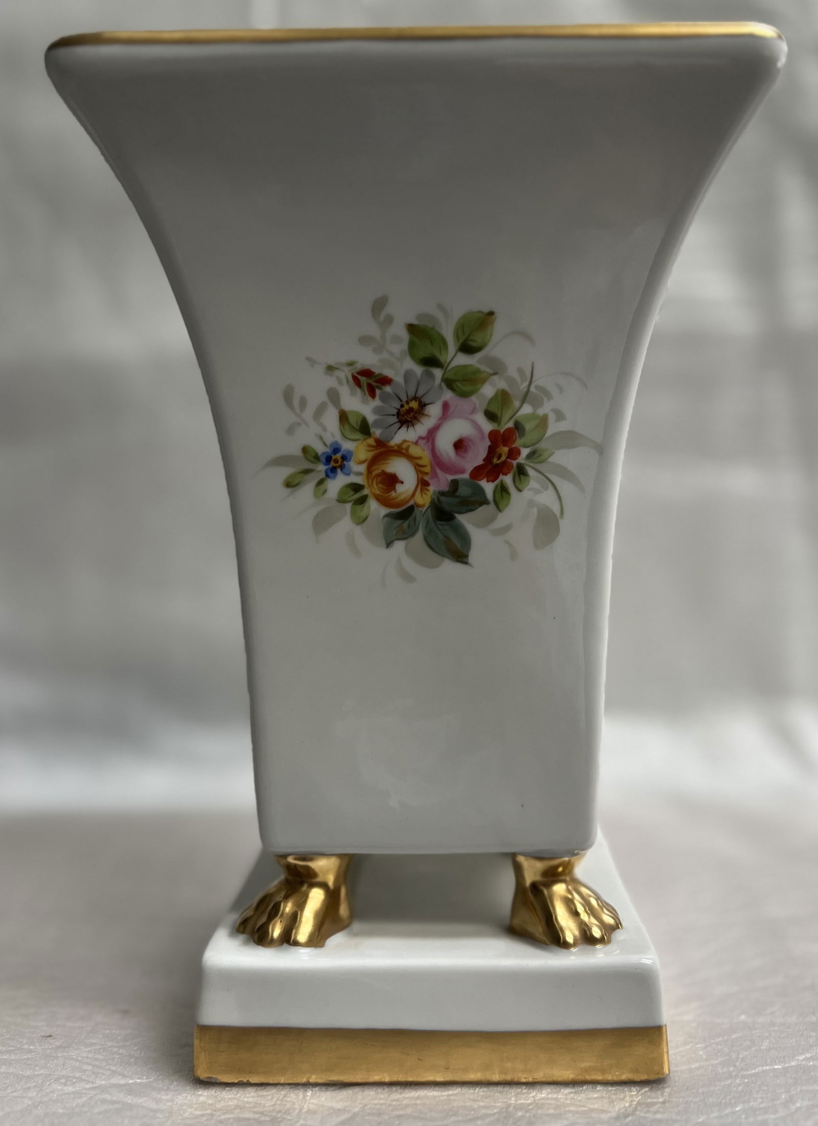 Vista Alegre Urn/Vase Made in Portugal (1 of 5)