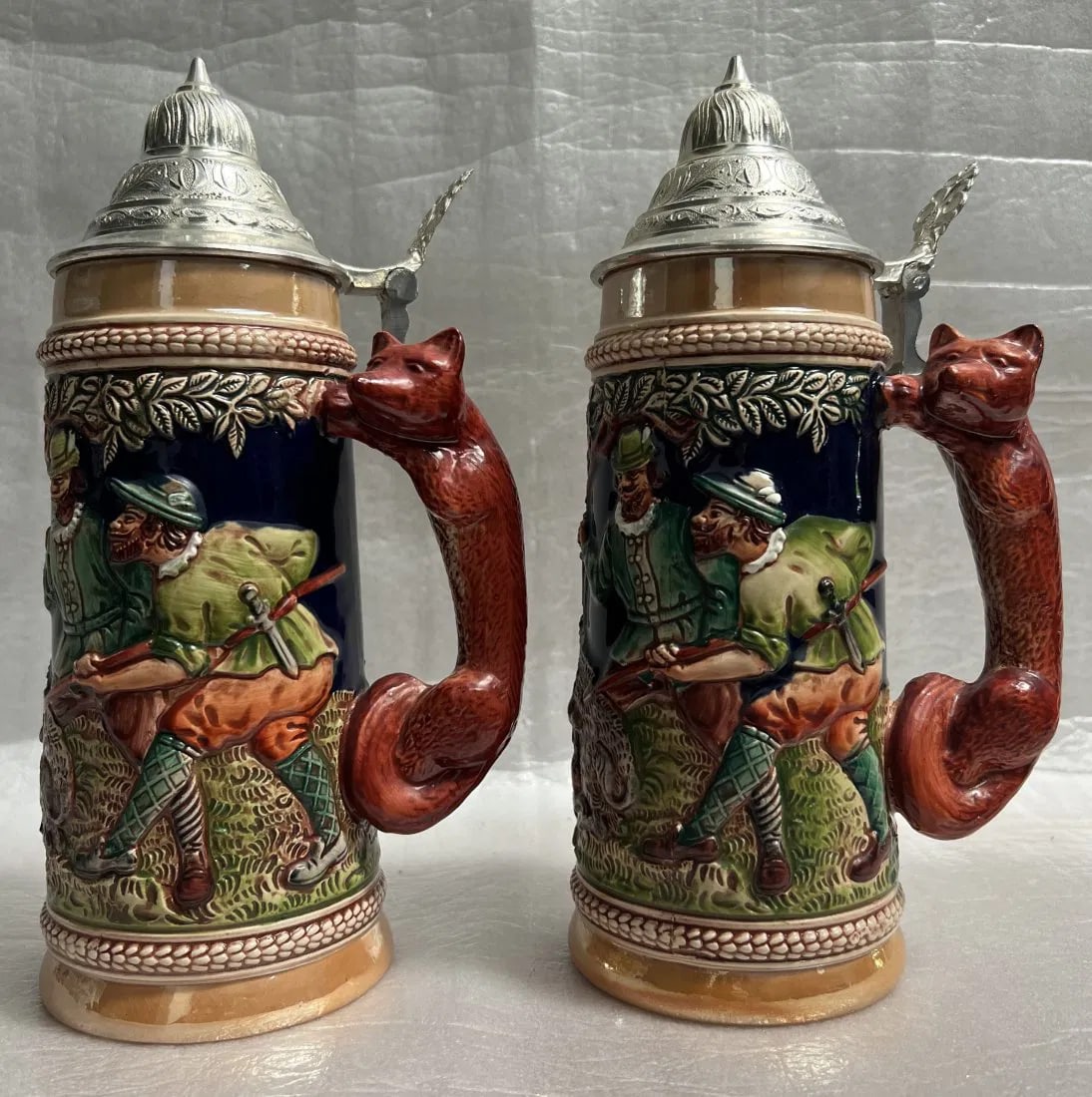 SET OF 2 VINTAGE ORIGINAL GERZIT W GERMAN BEER STINES STUNNING DETAILS (1 of 5)