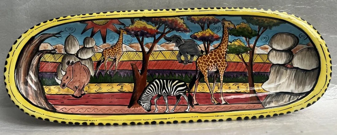 LARGE VINTAGE PLATE HAND PAINTED IN ZINIBABWE SIGNED AND DATED BY THE ARTIST 18" (1 of 4)