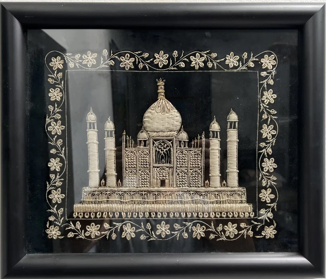 TEXTILE ART ARCHITECTURAL ZARDOZI EMBROIDERY FRAMED TAJ MAHAL HANDMADE (1 of 3)