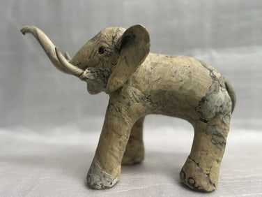VINTAGE CERAMIC ELEPHANT OYSTER AFRICAN ELEPHANT H 8 W 11