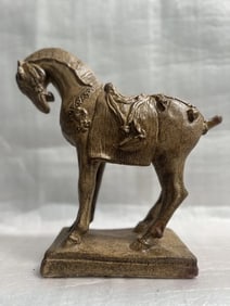 SCULPTURE - CHINESE HORSE IN GILDED TERRACOTTA FOLK ART
