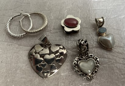 Collection of 5 Sterling Silver Pendants & Earrings, 1 oz of Silver