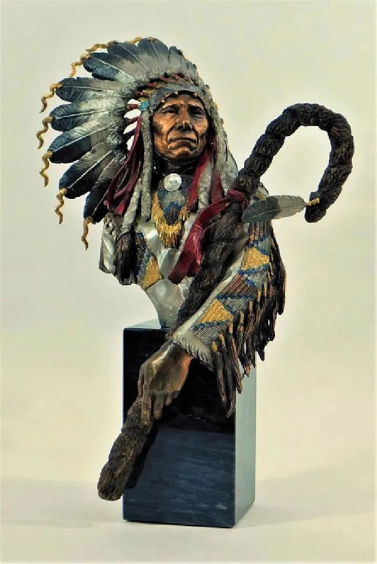 Christopher Pardell Red Cloud Indian Bronze Bust (1 of 8)