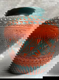 Gr. D Aragon, Native American Pueble Pottery Vase From  Acoma- Laguna Pueblo: This product is a beautifully handcrafted Native American pueblo pottery vase from Acoma-Laguna Pueblo. Made in the United States, specifically in the Midwest, this piece showcases intricate designs a