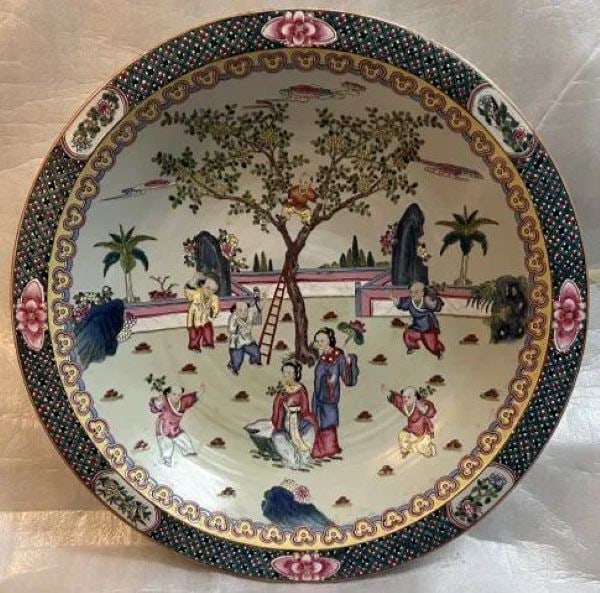 VERY LARGE FAMILLE ROSE" KIDS AT PLAY" BOWL CIRCULAR SHAPE FINELY PAINTED 24.5" (1 of 4)