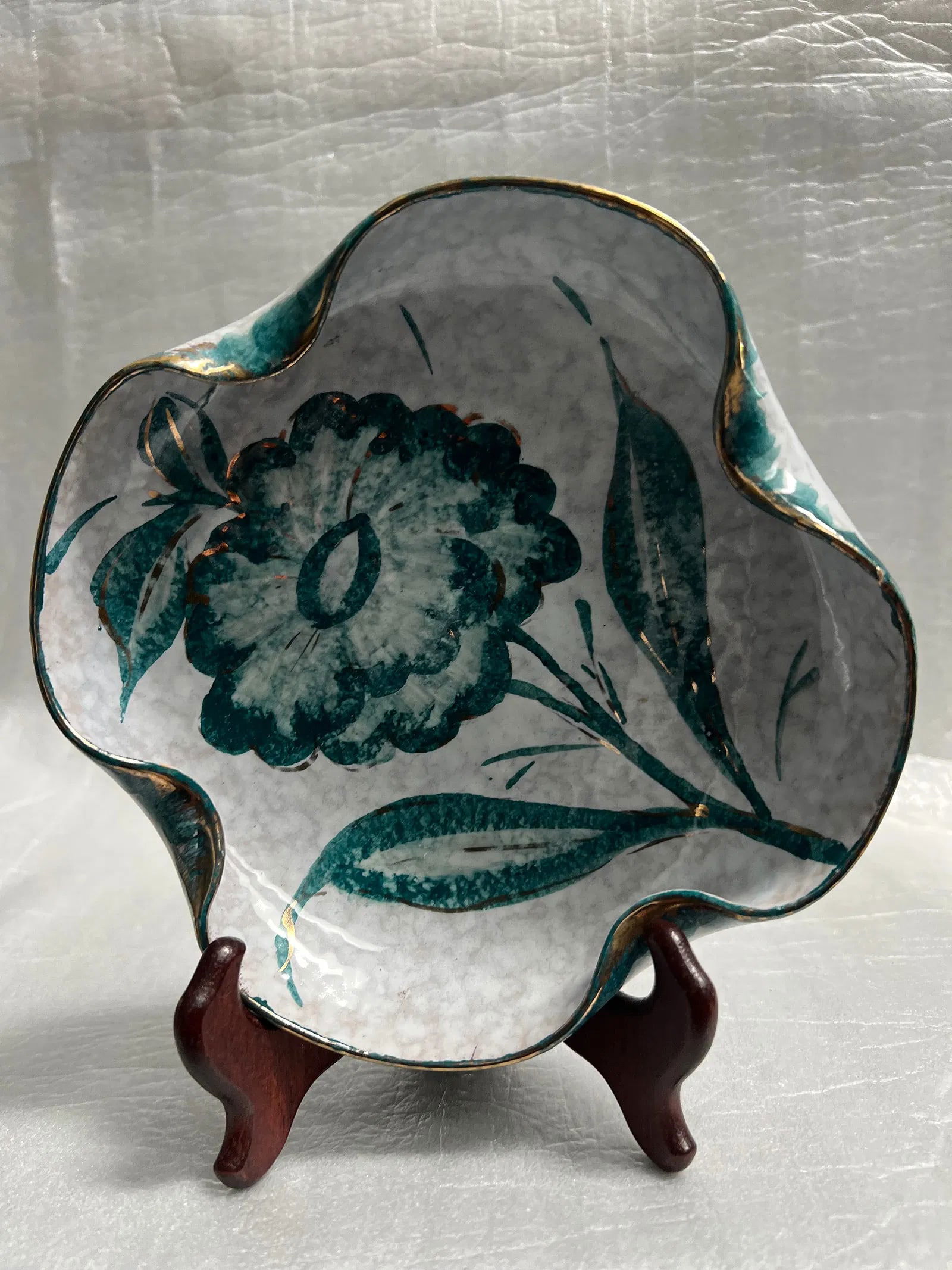 Vintage Italian ceramic bowl, hand-painted with a floral design (1 of 2)