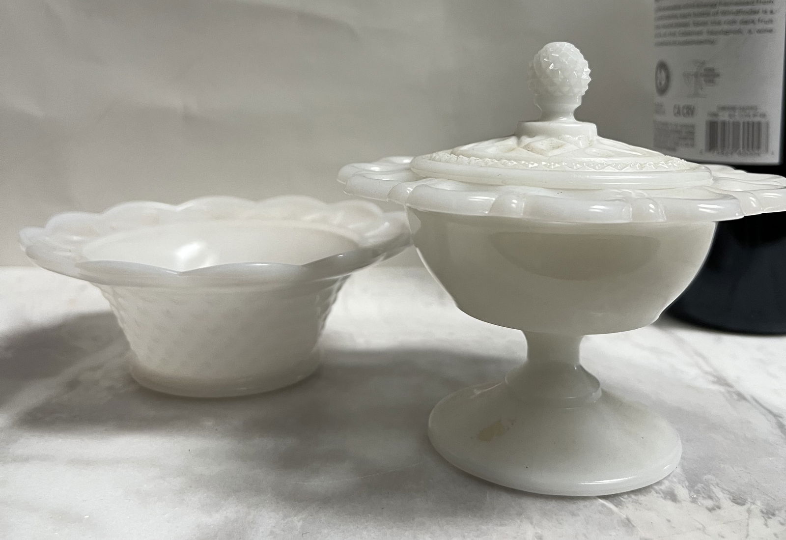 Vintage White Milk Glass Set - Pineapple Pattern Lidded Candy Dish & Scalloped Serving Bowl: These two pieces are quintessential examples of mid-century Milk Glass, likely produced by the Indiana Glass Company. Both feature the "Pineapple" pattern, which is characterized by its crisp, geometr