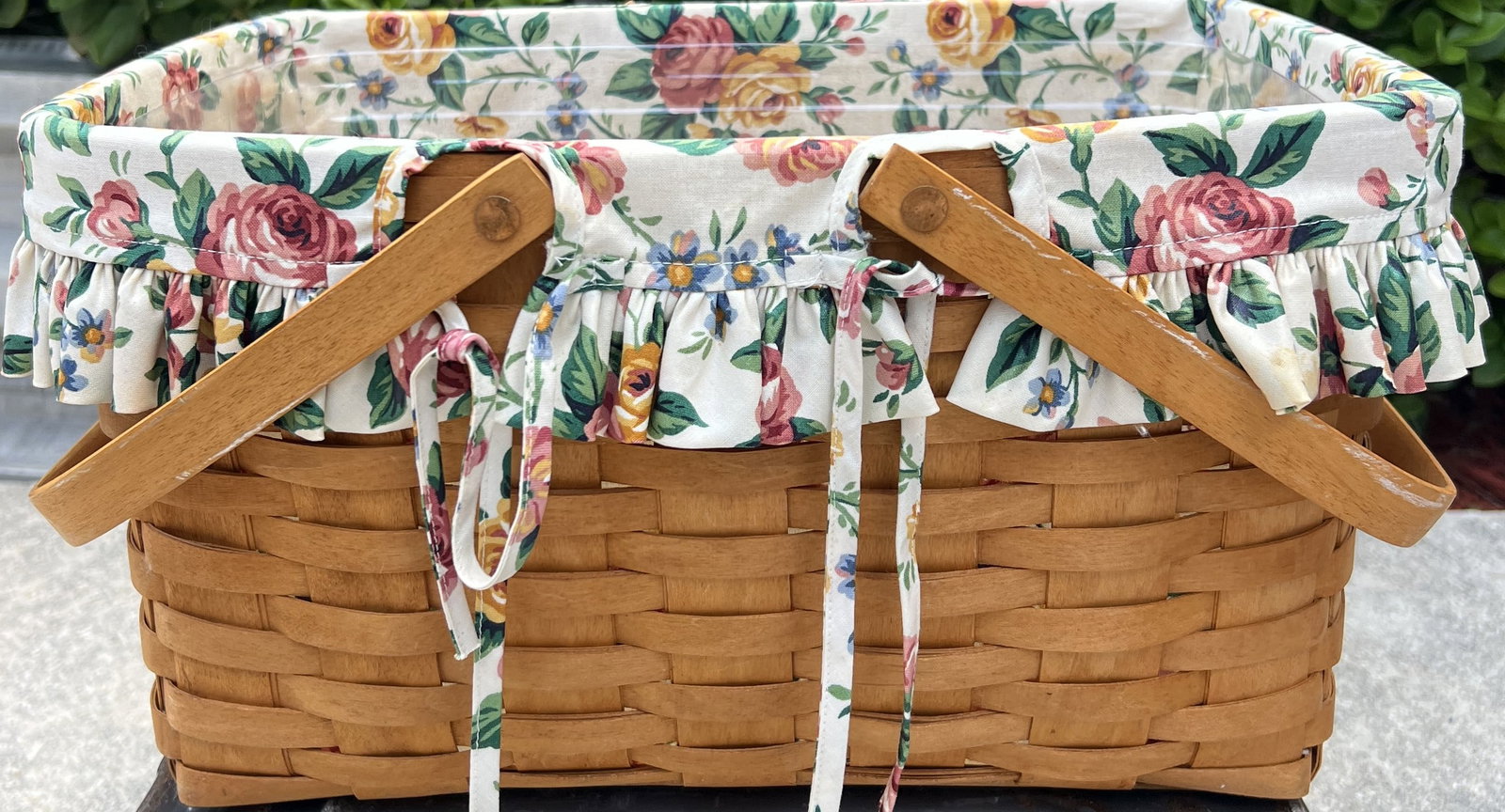 Longaberger Picnic Basket or Market Basket (featuring dual swinging wooden handles), dated 1997 (1 of 3)