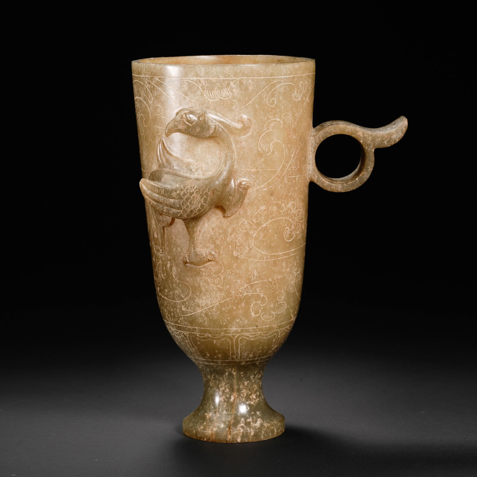 Ming or earlier, Wada Yufeng bird pattern tall foot cup: H. 15 cmW. 10.5 cmWeight. 306.5 gram