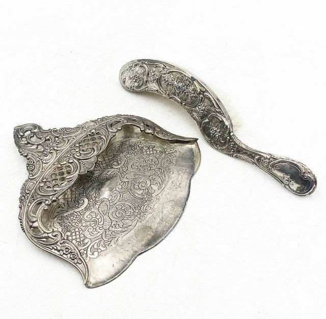 Silver Plated Bread Crumb Catcher and Brush. (1 of 4)