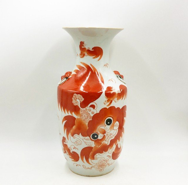 Porcelain glazed red/orange Chinese foo dog vase (1 of 4)