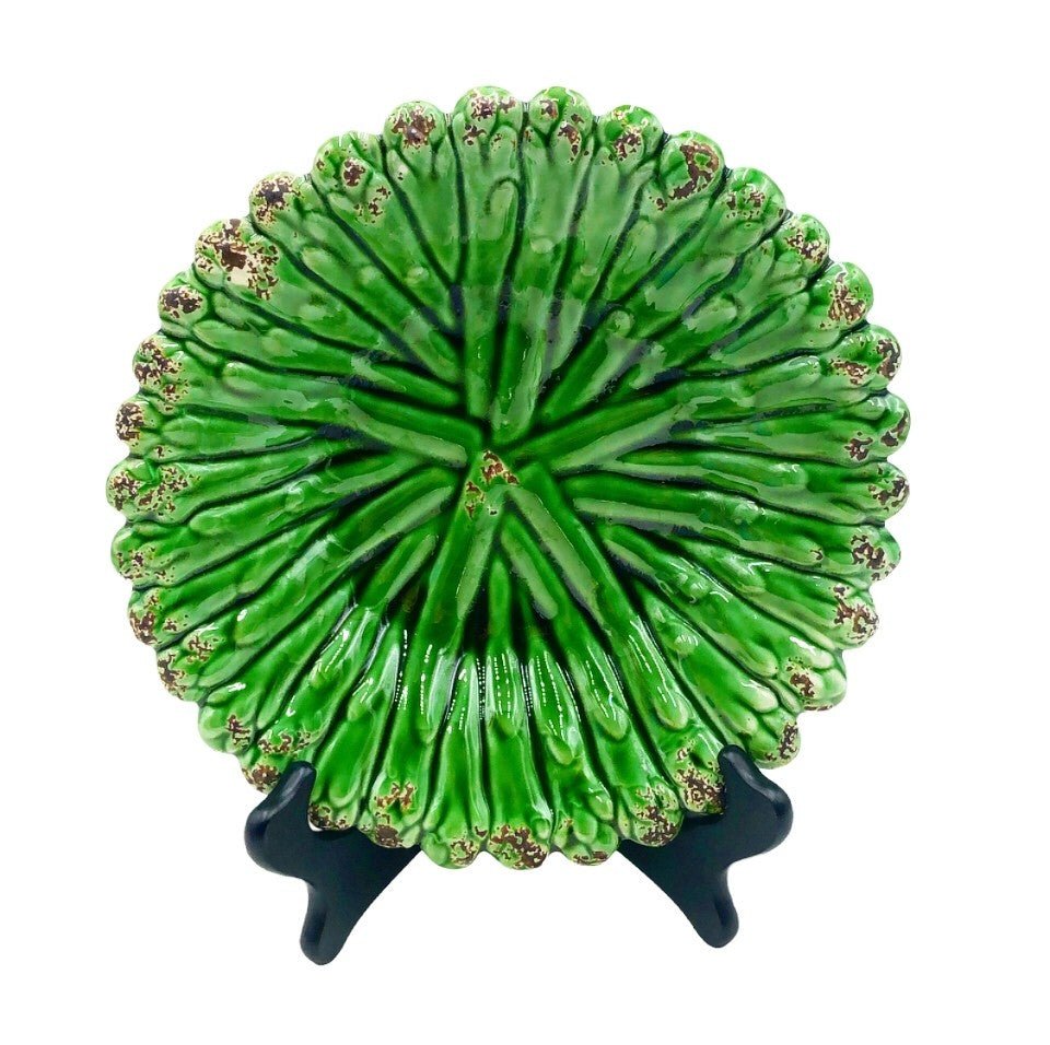 Beautiful green vintage asparagus style round decorative bowl (1 of 1)