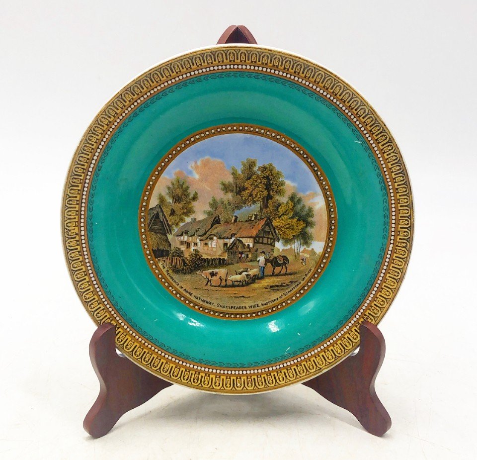 Prattware Plate entitled â€œ The residence of Anne Hathaway (1 of 4)