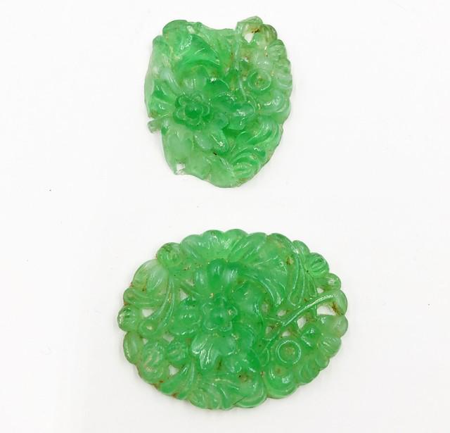 Old carved green Chinese jade pieces. Smaller in size. (1 of 4)