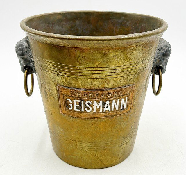 Old brass champagne bucket "Geismann" (1 of 5)