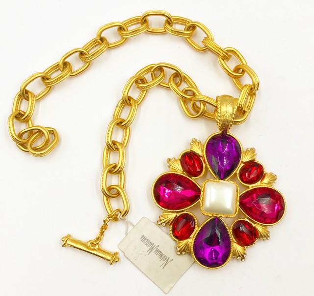 Stunning large late 80s statement piece designer necklace with large pendant accent. (1 of 1)