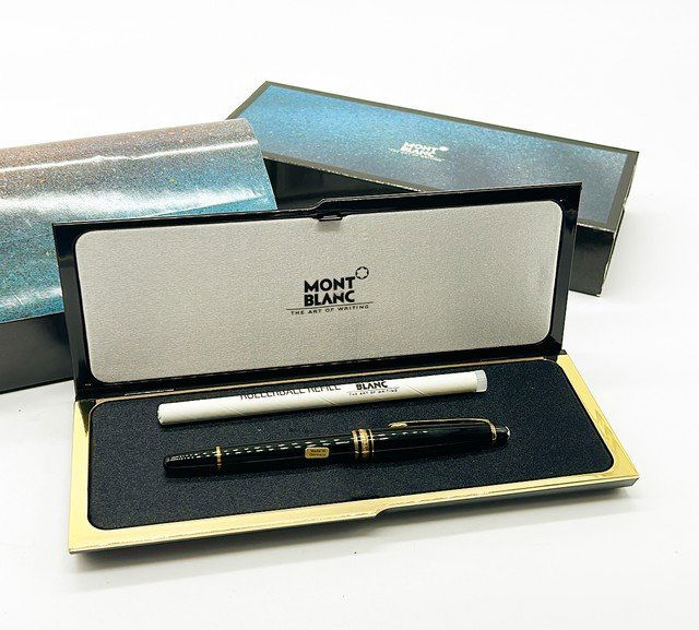 MONT BLANC vintage writing pen case (1 of 6)