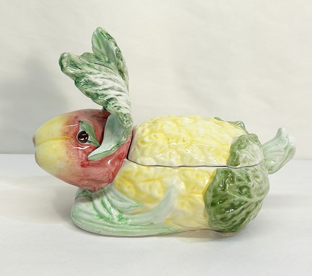 Vintage bunny rabbit tureen - made with a multi vegetable style design. (1 of 4)