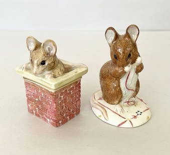 Lot set of 2 Beatrix potter decorative figures. Tom Thumb by F. Warne and no more twist by Royal: Lot set of 2 Beatrix potter decorative figures. Tom Thumb by F. Warne and no more twist by Royal Albert.