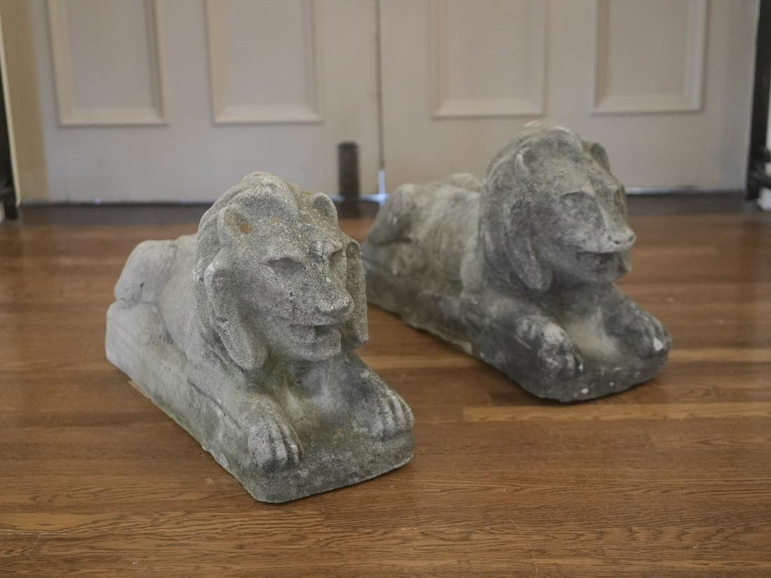 Pair of English poured stone Lions (1 of 7)