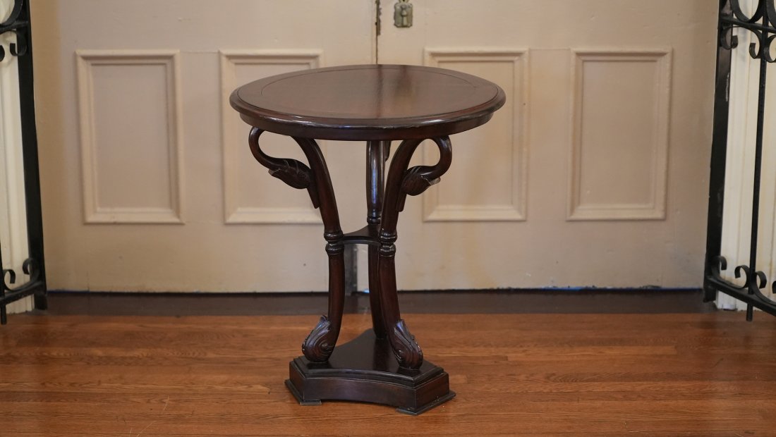 Round Side Table (1 of 4)