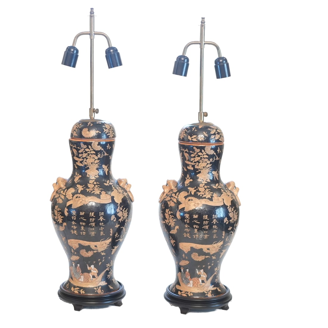 Pair of Asian Lamps , Lion Pulls (1 of 6)