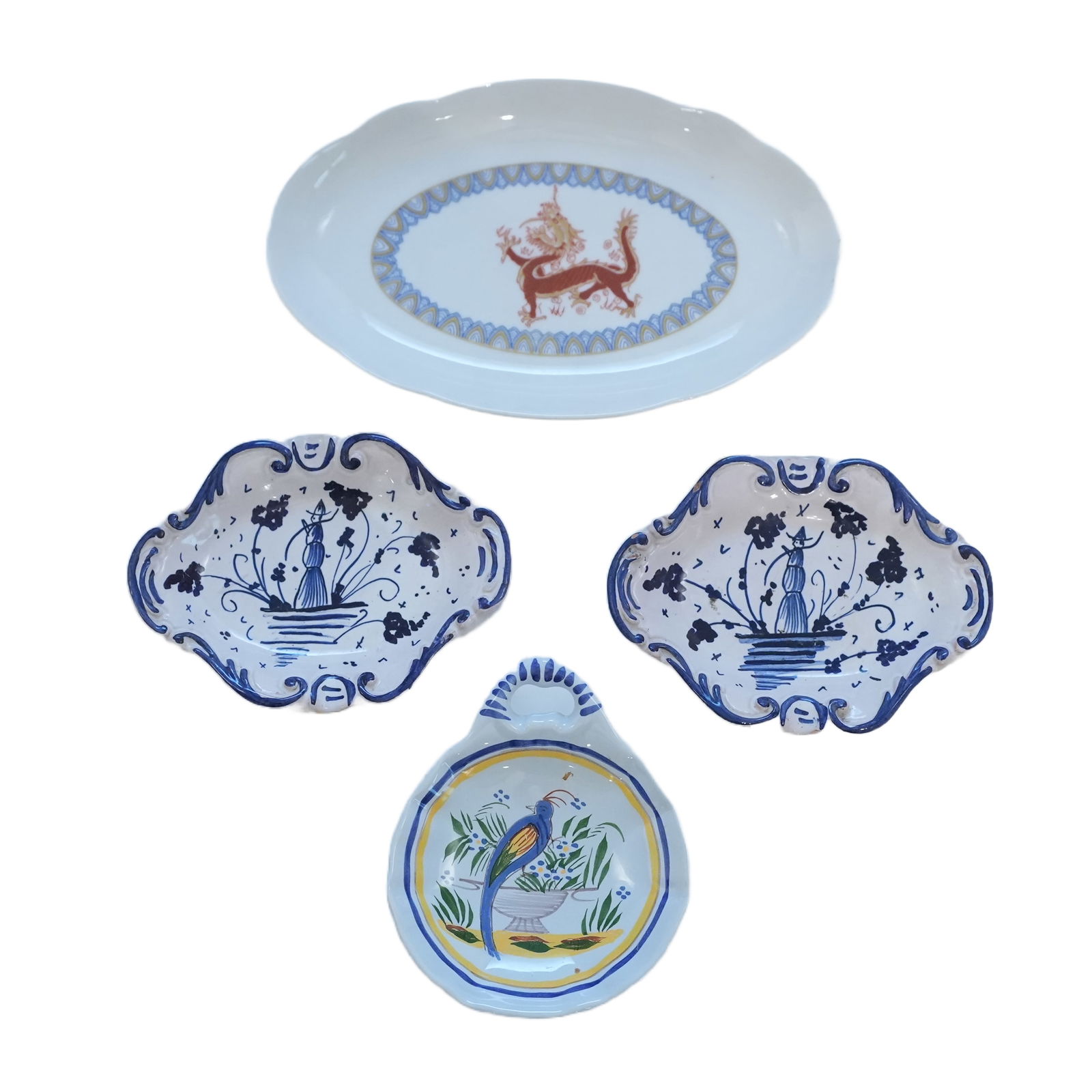 4 Small Ceramic Dishes (1 of 3)