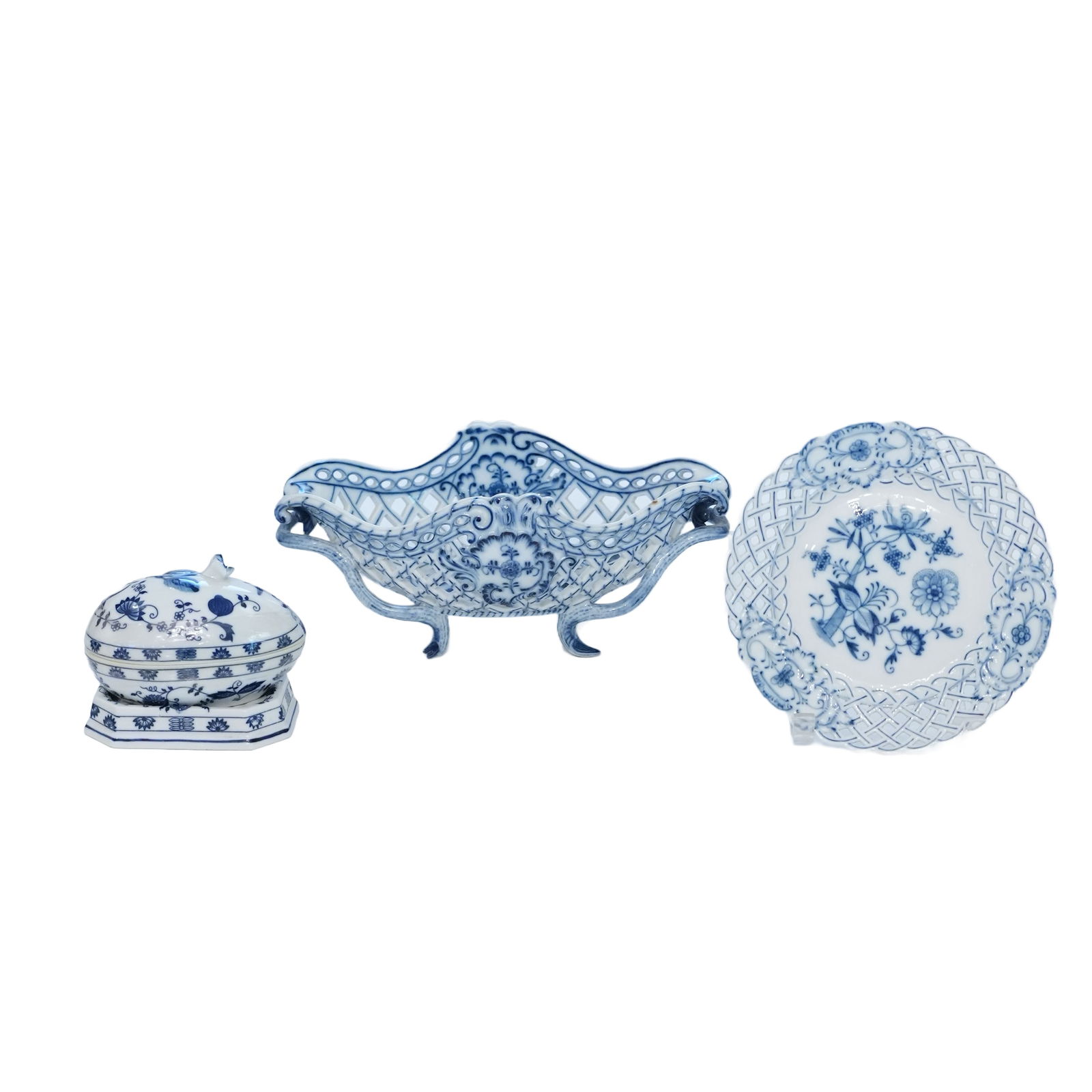 3 Pieces of Blue and White Porcelain (1 of 9)